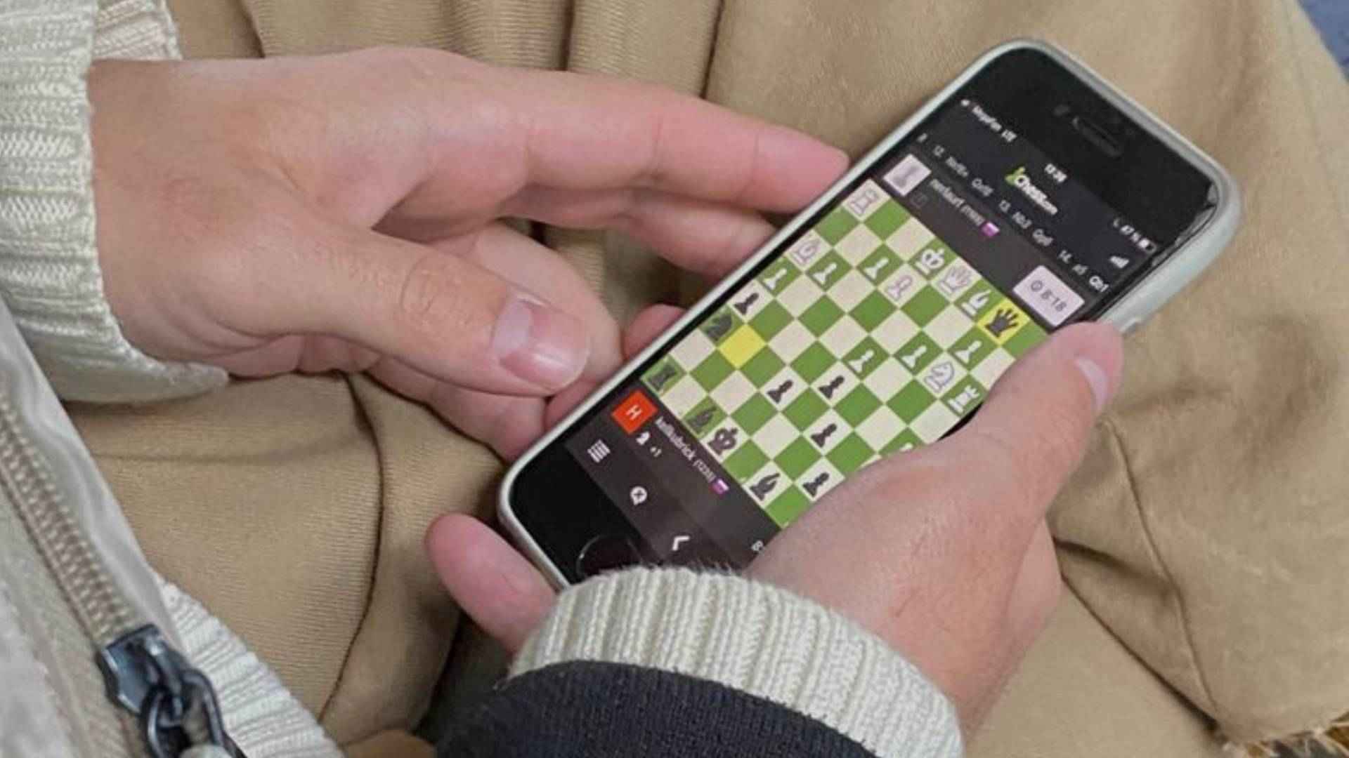 Tournament Success Through Smart Competitive Play