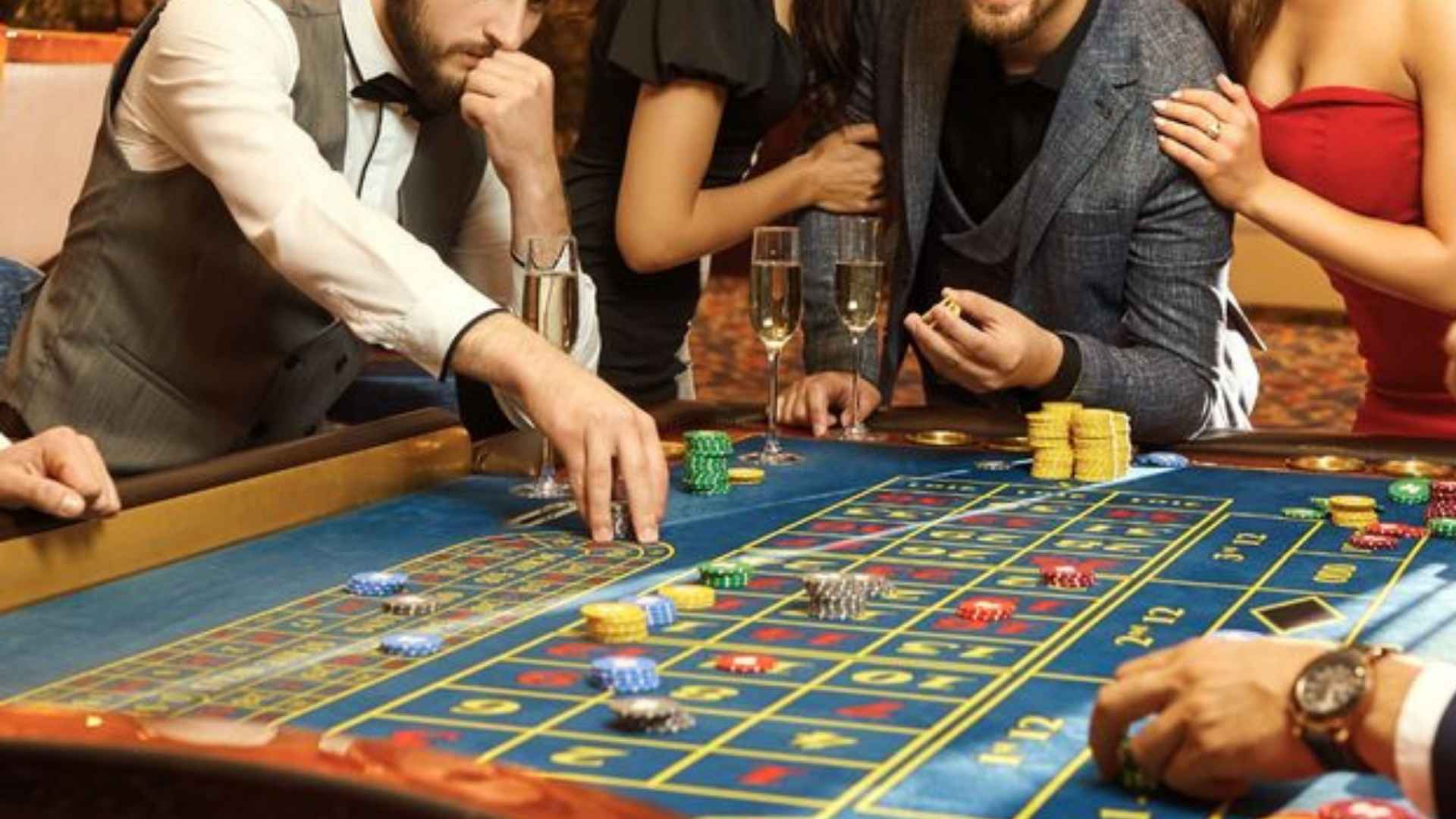 Craps Guide to Better Table Decisions